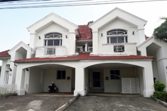 P00508, บ้านแฝด ศรีราชา
