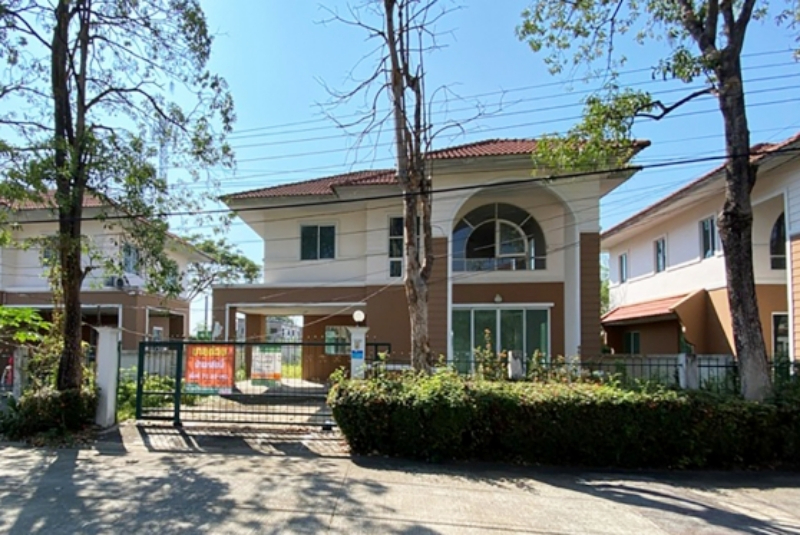 C10268P